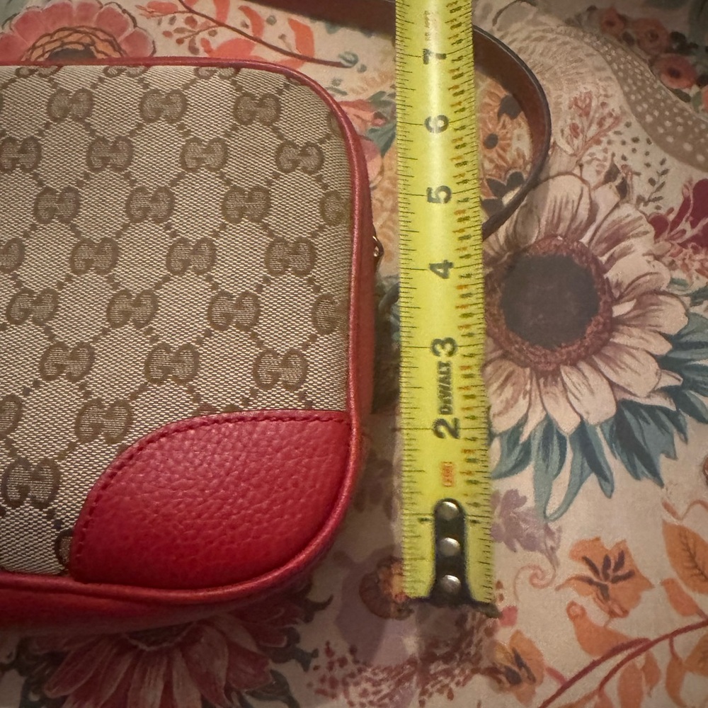 Gucci Beige and Red Crossbody Bag mini Bree Messenger logo GG - Picture 3 of 10
